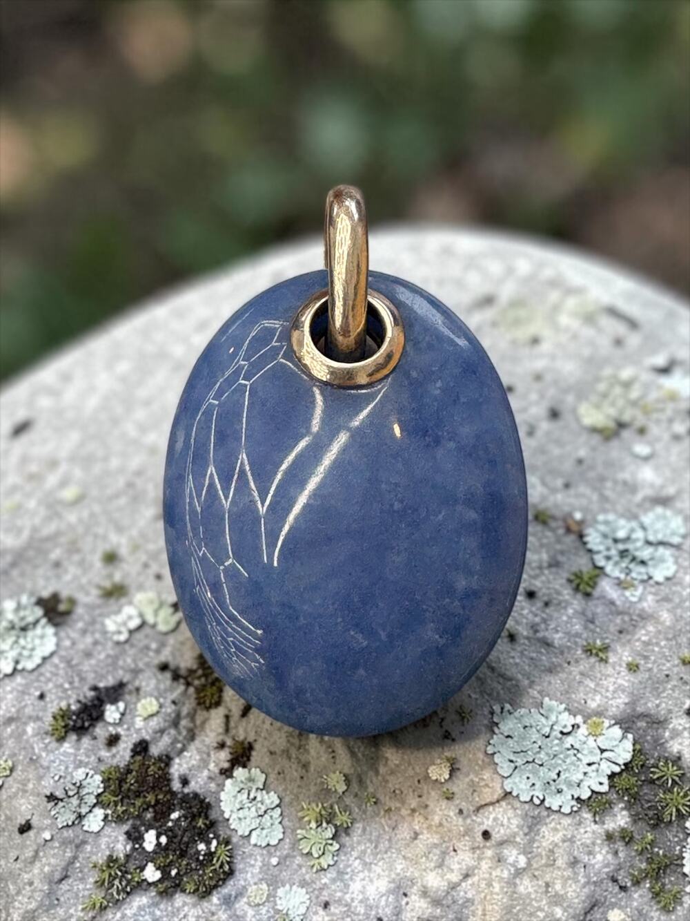 Vintage 925 Sterling Silver Blue Quartz Oval Pendant Minimalist Charm White Line